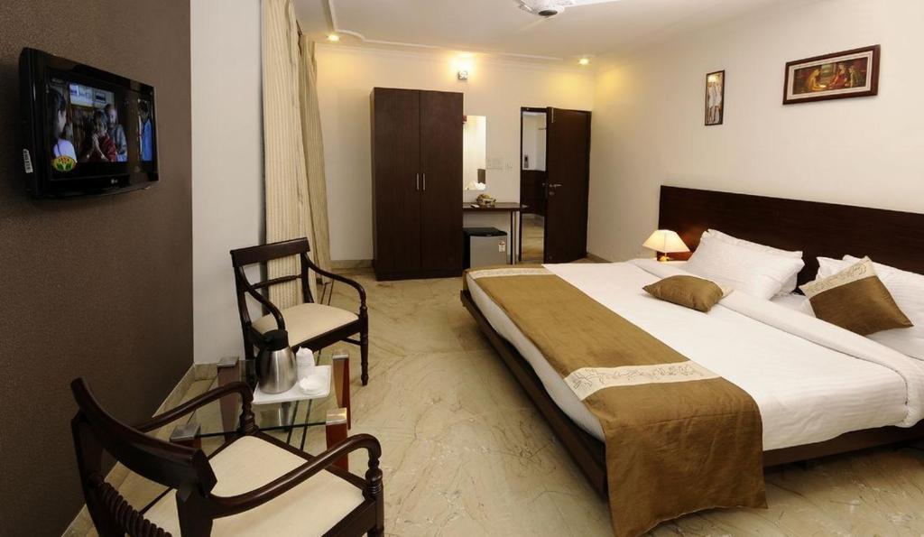 Airport Hotel Goodluck New Delhi Room photo